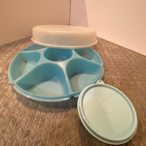 Rare Vintage Tupperware Serving Tray with lid - Picture 3 of 7